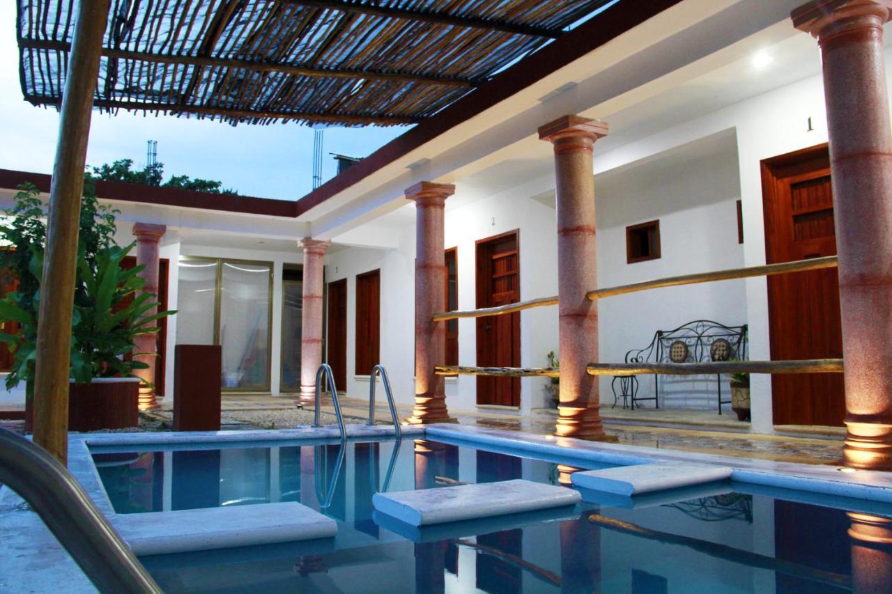 Hotel Las Mestizas Valladolid  Eksteriør billede