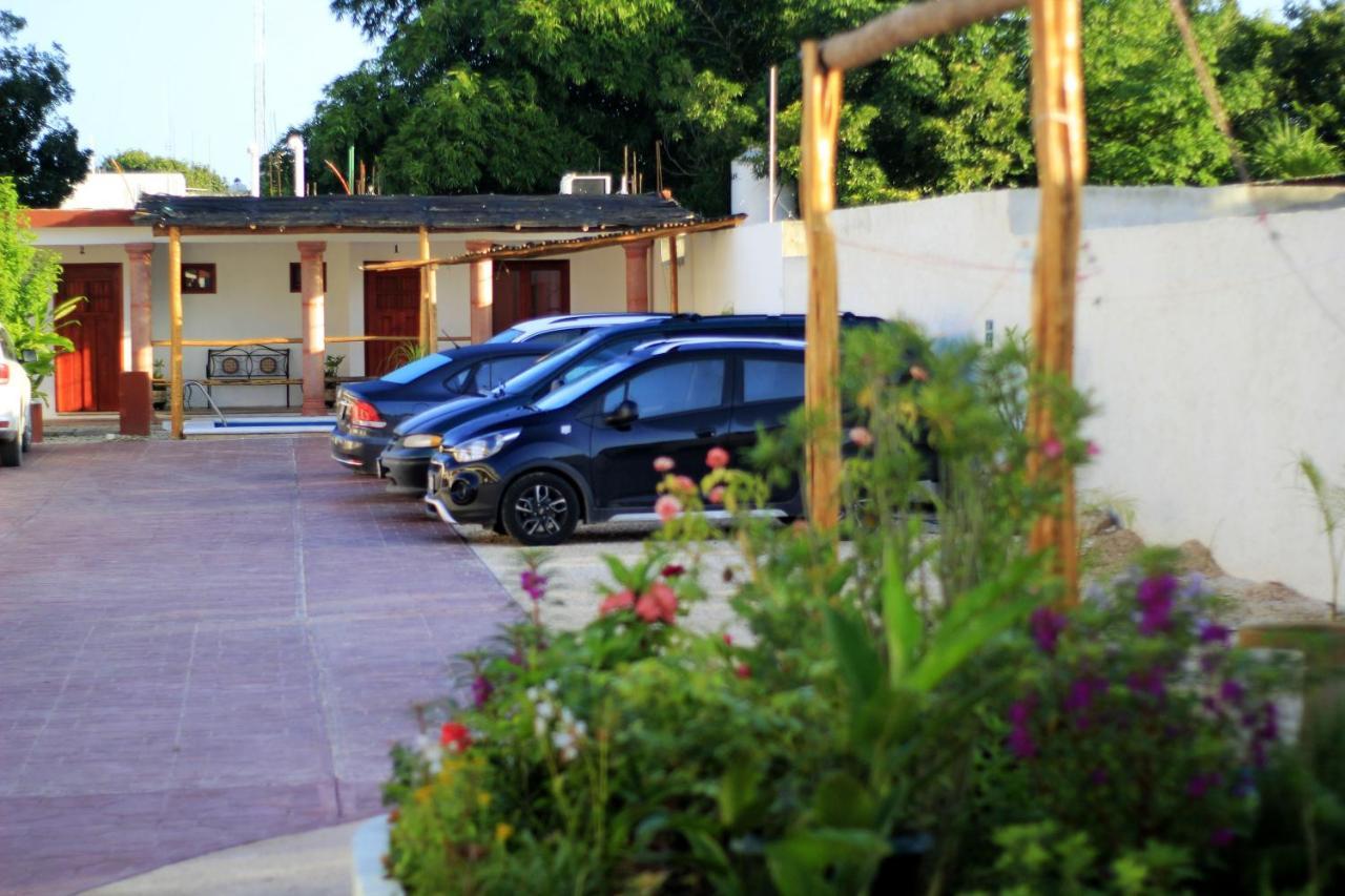 Hotel Las Mestizas Valladolid  Eksteriør billede